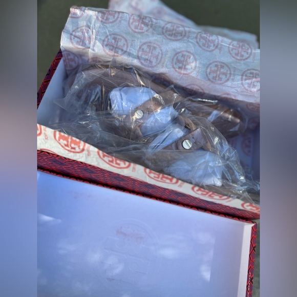 Tory Burch Peach Sandals Womens - Picture 6 of 6